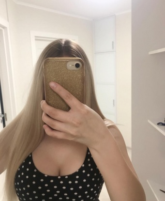 У меня есть все, чтобы сделать твои фантазии яркими реальностью 😏💋 Я готова предложить тебе самые разнообразные услуги, которые удовлетворят твои самые горячие желания. Ты можешь рассчитывать на незабываемый опыт и полное расслабление в моей нежной компании. У меня есть много положительных отзывов, которые только укрепляют мою репутацию. Со мной ты познаешь истинное наслаждение и раскроешь новые грани своей сексуальности. Фото прилагаются для полного впечатления 😉🔥 Жду твоего звонка, чтобы сделать нашу встречу незабываемой! Алинка